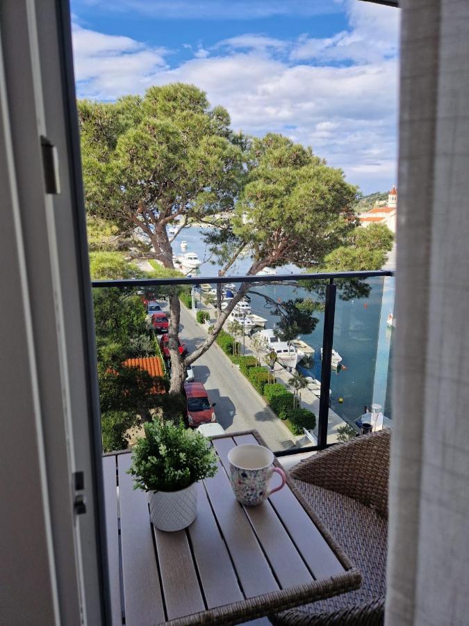 Apartman River Breeze Omiš Exterior foto