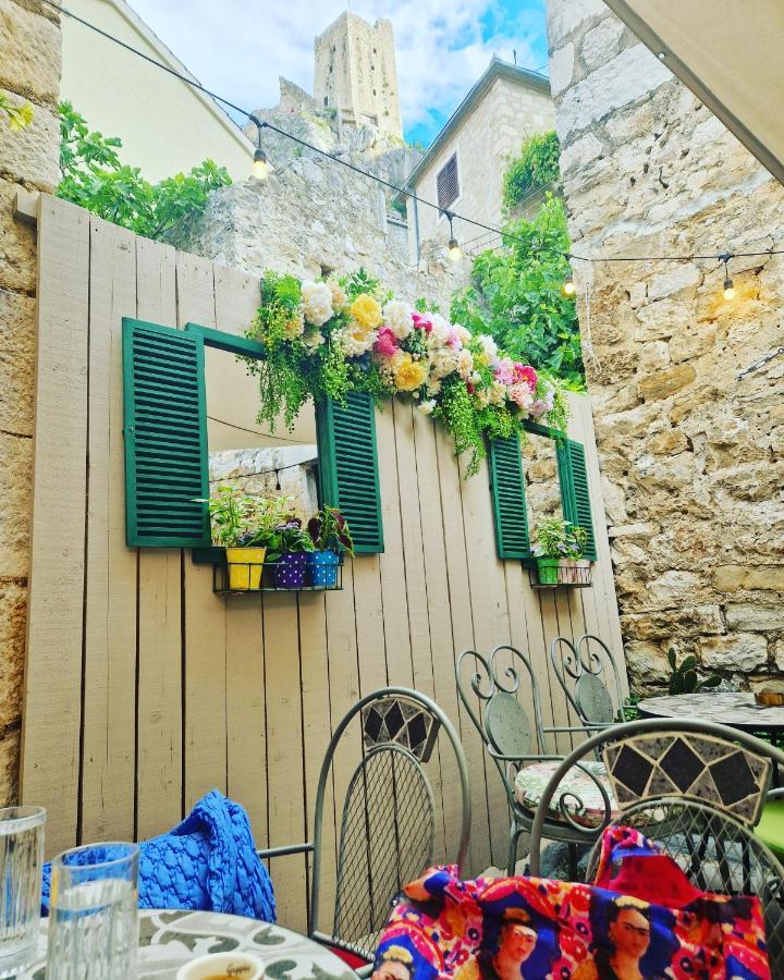 Apartman River Breeze Omiš Exterior foto
